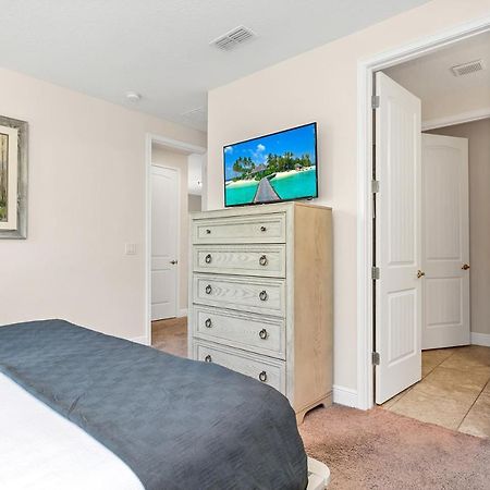 8 Bedroom Vacation Home With Pool 奥兰多 外观 照片
