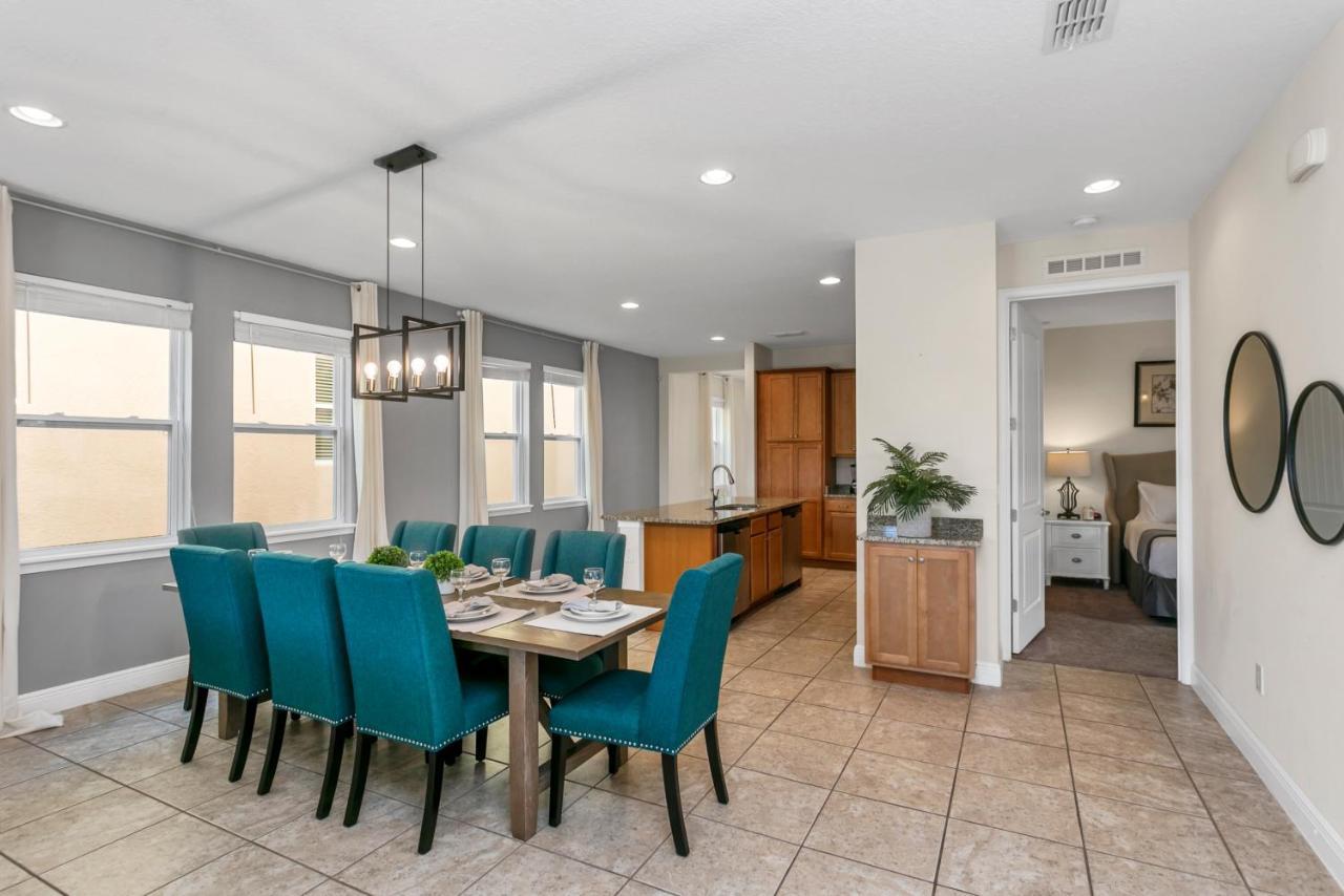 8 Bedroom Vacation Home With Pool 奥兰多 外观 照片